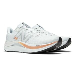 New Balance FuelCell Propel v4 - Size 9